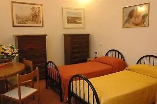 Bed & Breakfast Sant'ambrogio 5*